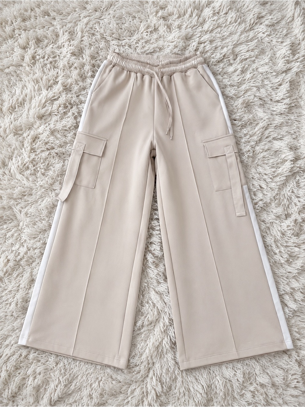 OVI Beige Blazer & Wide Leg Cargo Pants Matching Set-Large - Picture 3 of 7